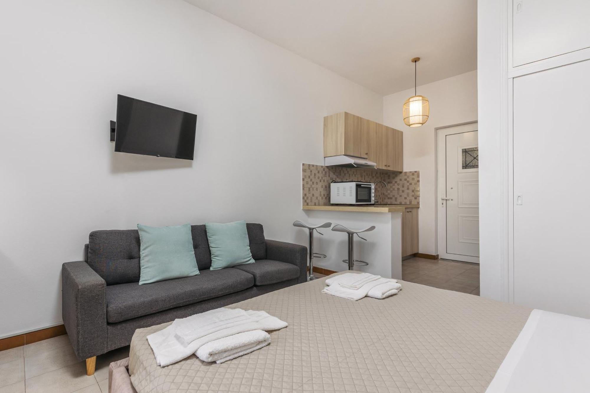 P Koklas Apartments Закинтос Экстерьер фото